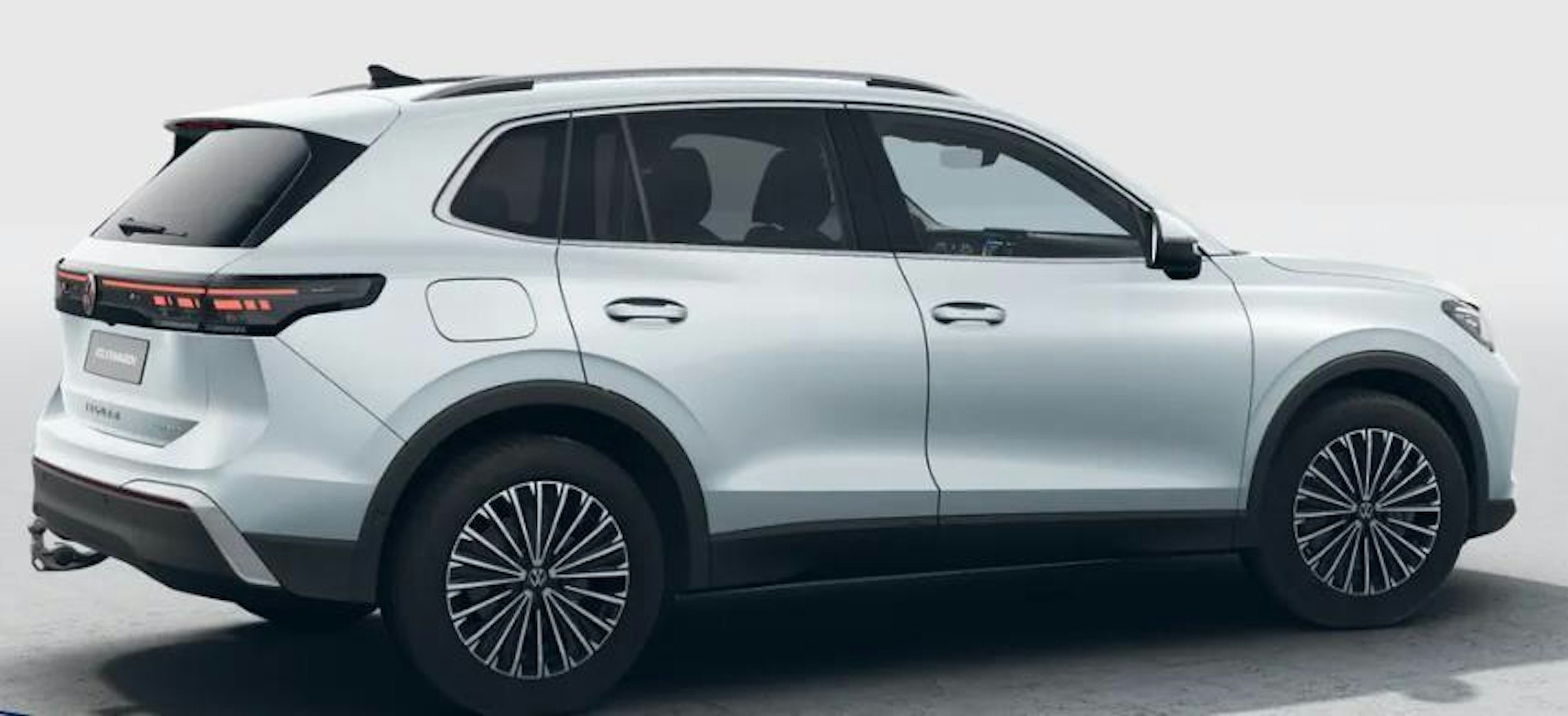 harmaa Volkswagen Tiguan 2026 kuva 6.