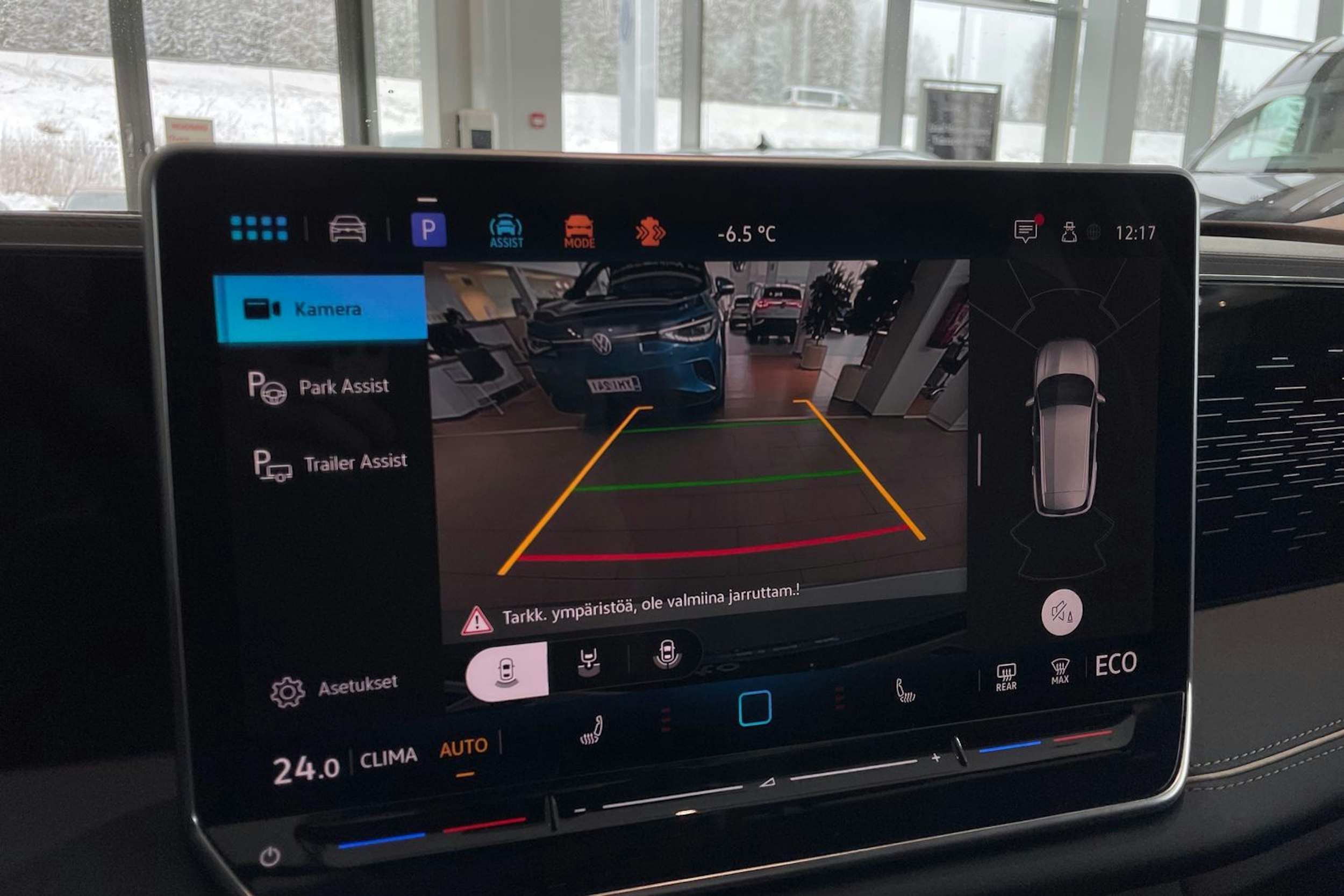 harmaa Volkswagen Tiguan 2026 kuva 17.