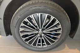 musta Volkswagen Tiguan 2026 kuva 10.