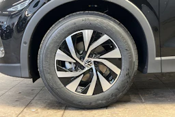 musta Volkswagen Tiguan 2026 kuva 10.