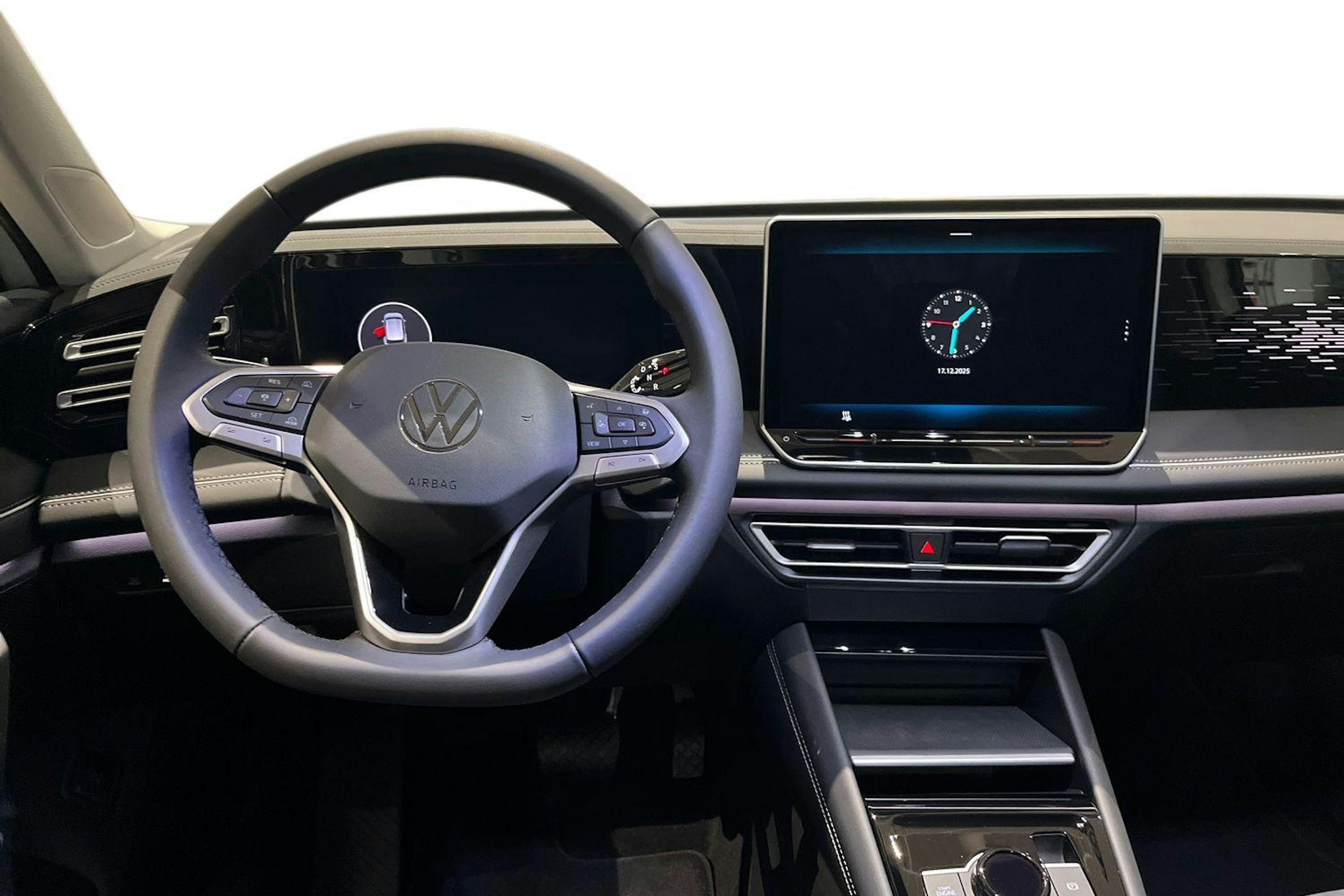 valkoinen Volkswagen Tiguan 2026 kuva 7.