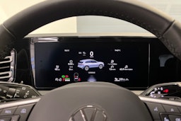 harmaa Volkswagen Tiguan 2026 kuva 16.