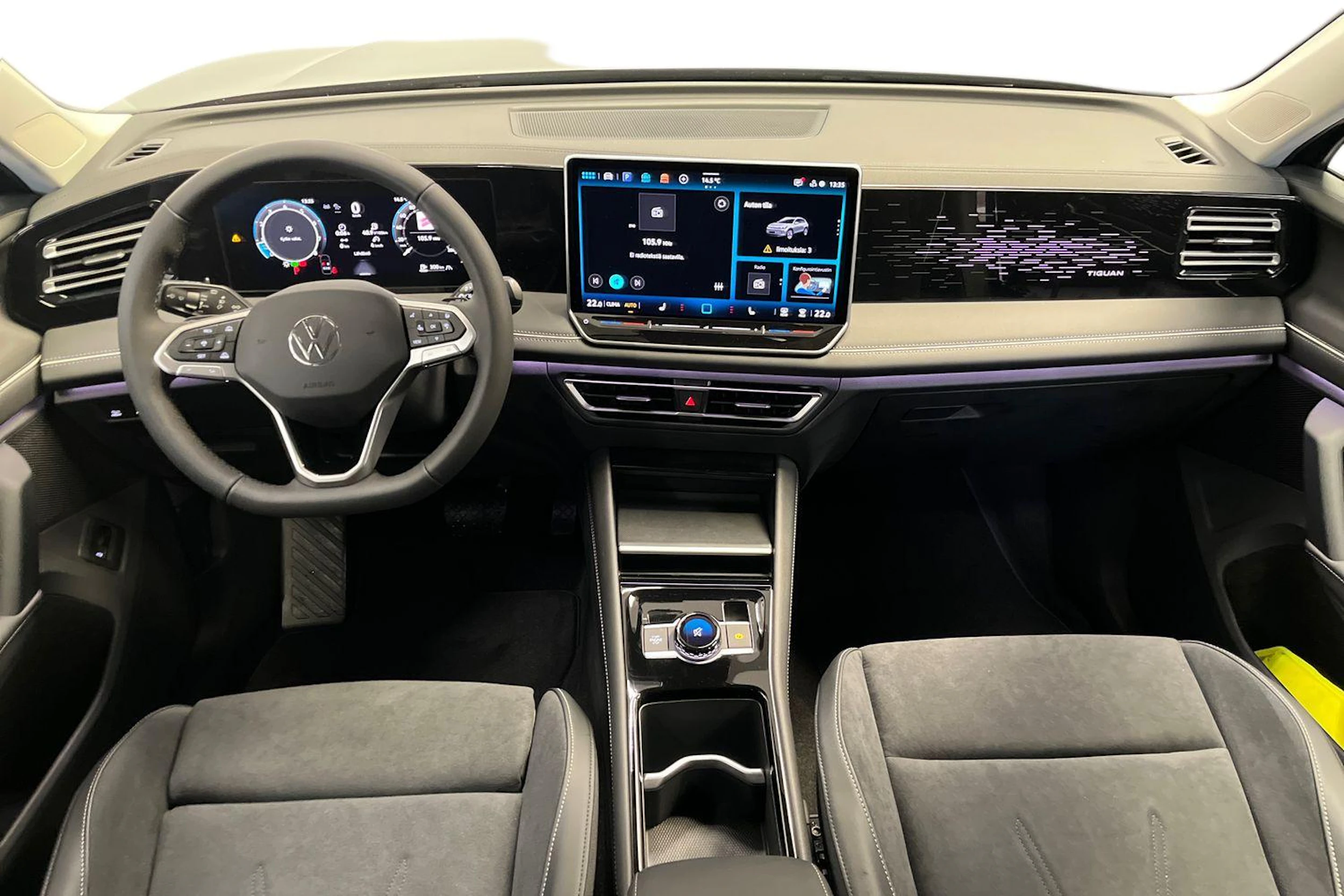 harmaa Volkswagen Tiguan 2026 kuva 7.