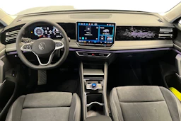 harmaa Volkswagen Tiguan 2026 kuva 7.