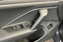 harmaa Volkswagen Tiguan 2026 kuva 12.