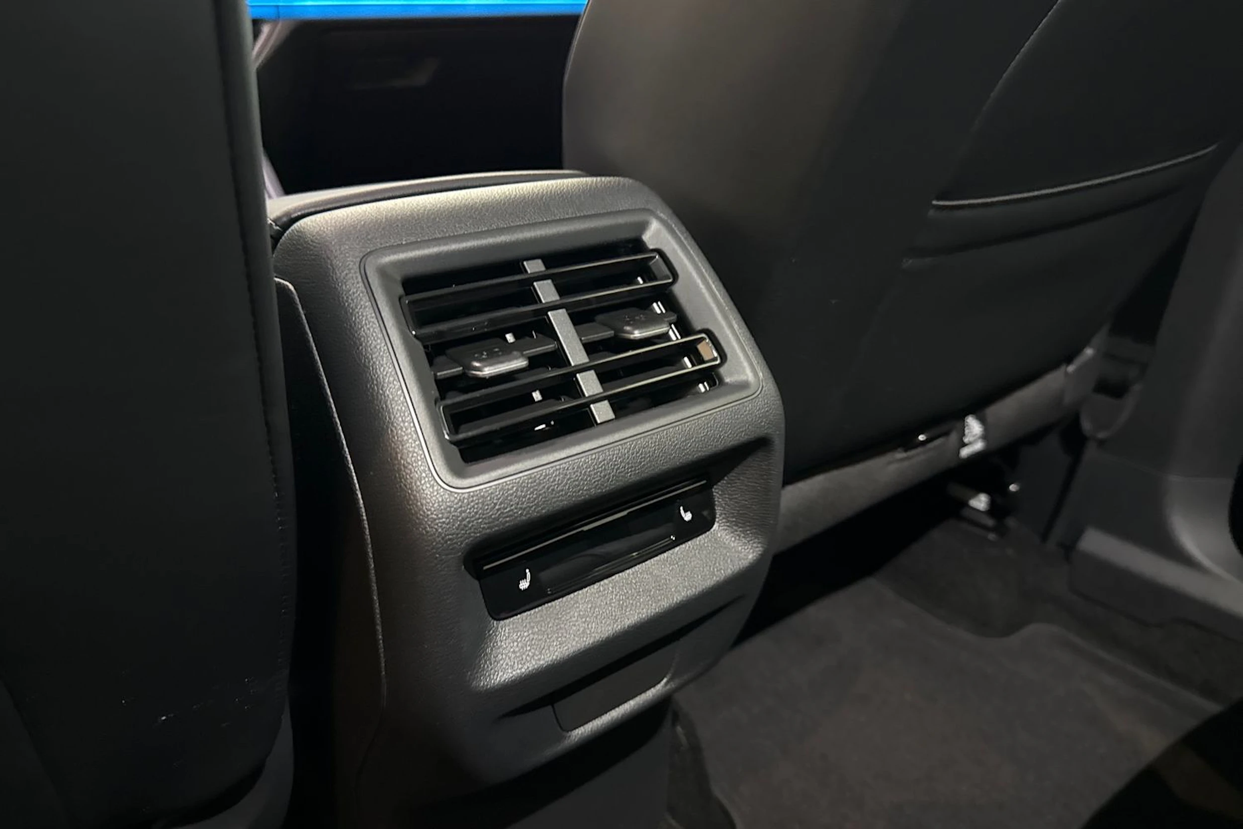met. oranssi Volkswagen Tiguan 2026 kuva 14.