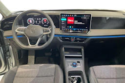 harmaa Volkswagen Tiguan 2026 kuva 7.