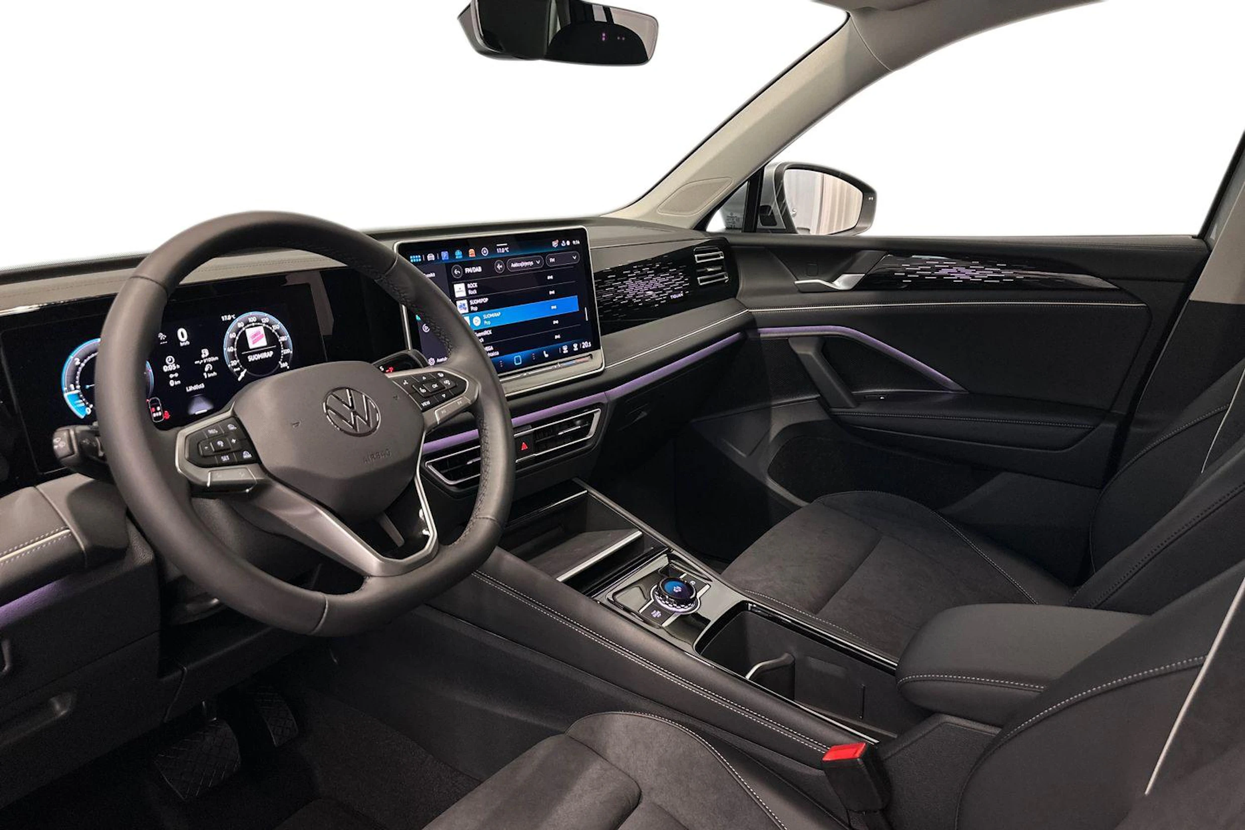 harmaa Volkswagen Tiguan 2026 kuva 6.