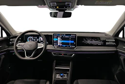 harmaa Volkswagen Tiguan 2026 kuva 9.