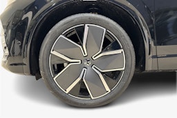 met. musta Volkswagen Tiguan 2026 kuva 9.