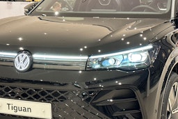 met. musta Volkswagen Tiguan 2026 kuva 10.