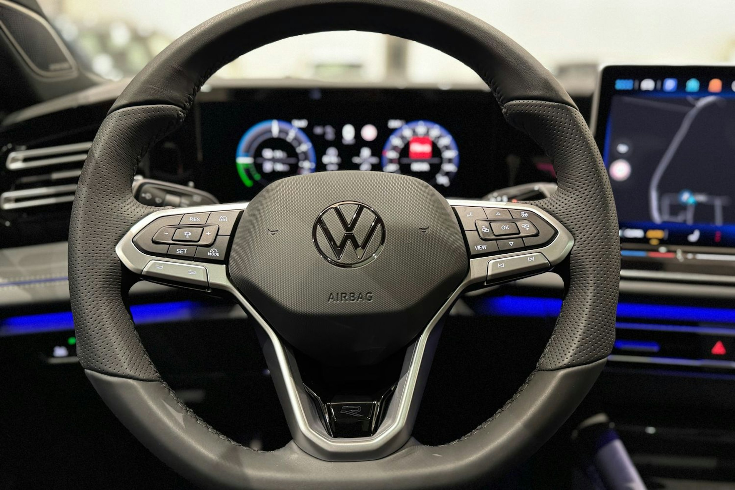 met. musta Volkswagen Tiguan 2026 kuva 16.