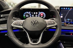 met. musta Volkswagen Tiguan 2026 kuva 16.