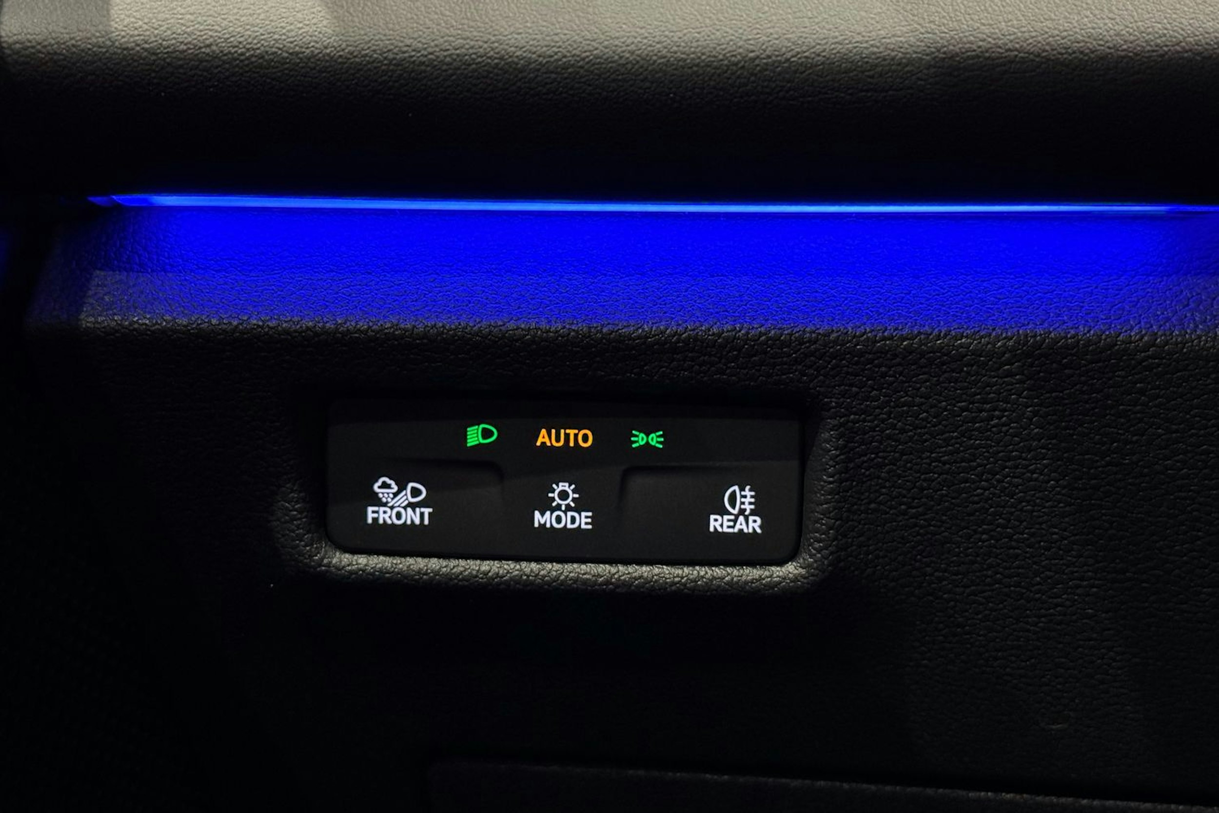 met. musta Volkswagen Tiguan 2026 kuva 17.