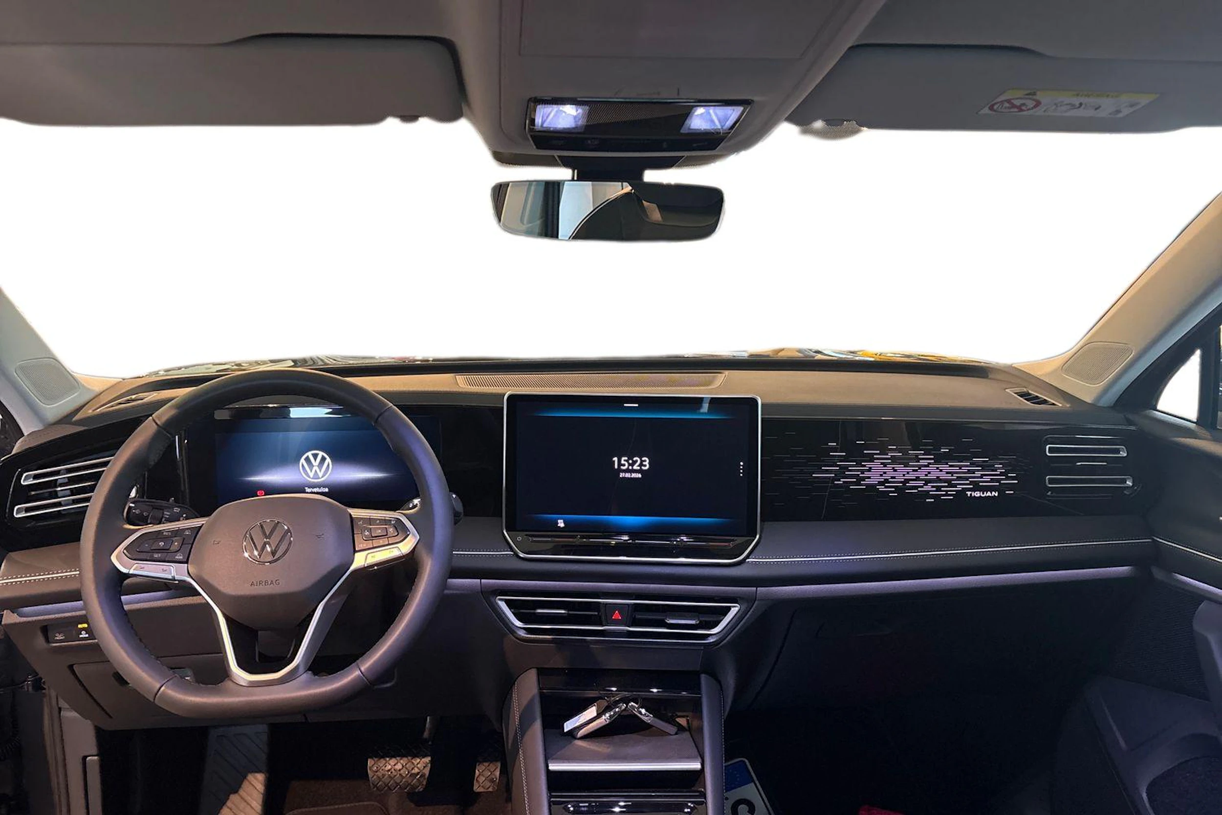 harmaa Volkswagen Tiguan 2026 kuva 7.