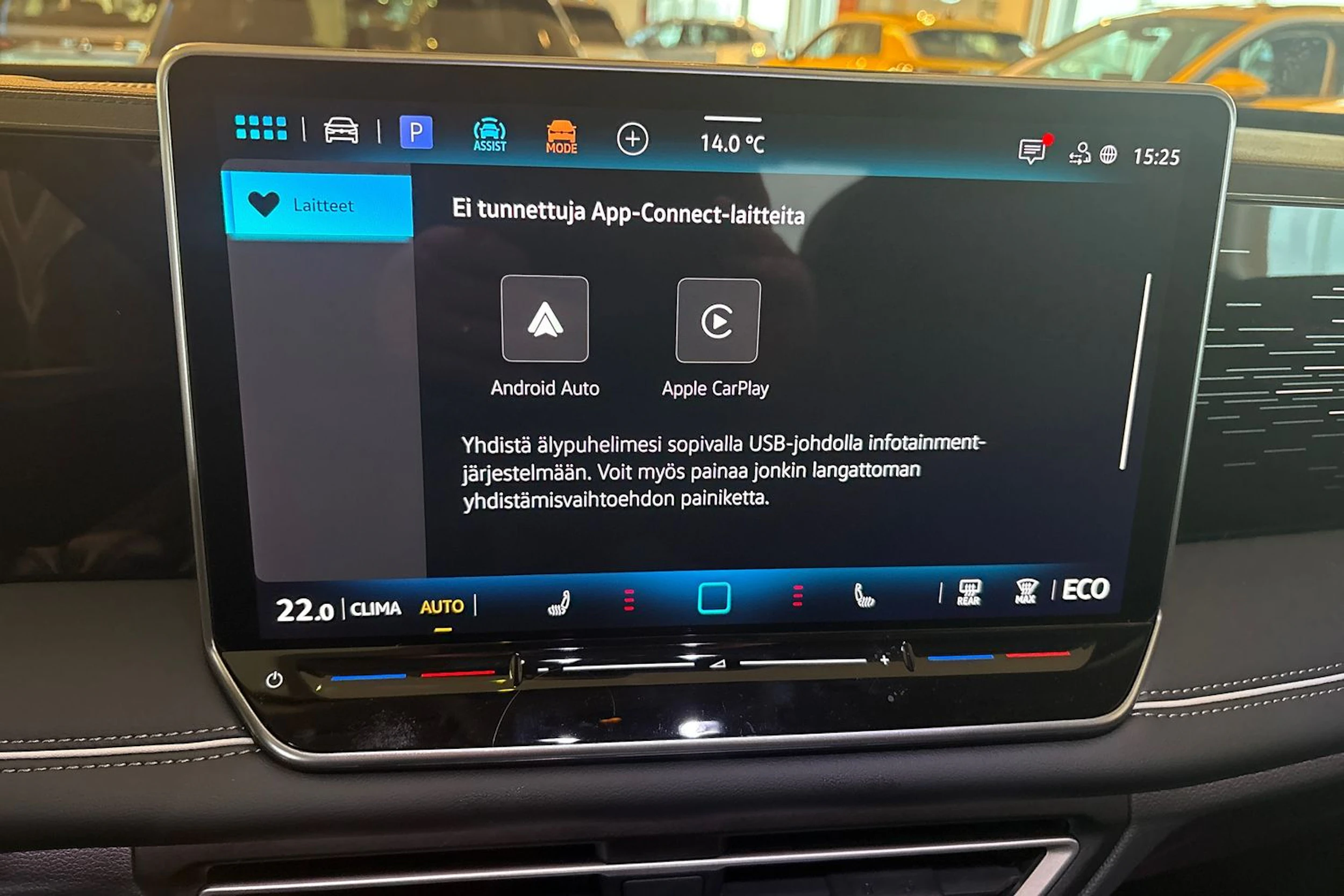 harmaa Volkswagen Tiguan 2026 kuva 14.