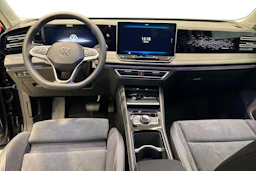 musta Volkswagen Tiguan 2026 kuva 7.