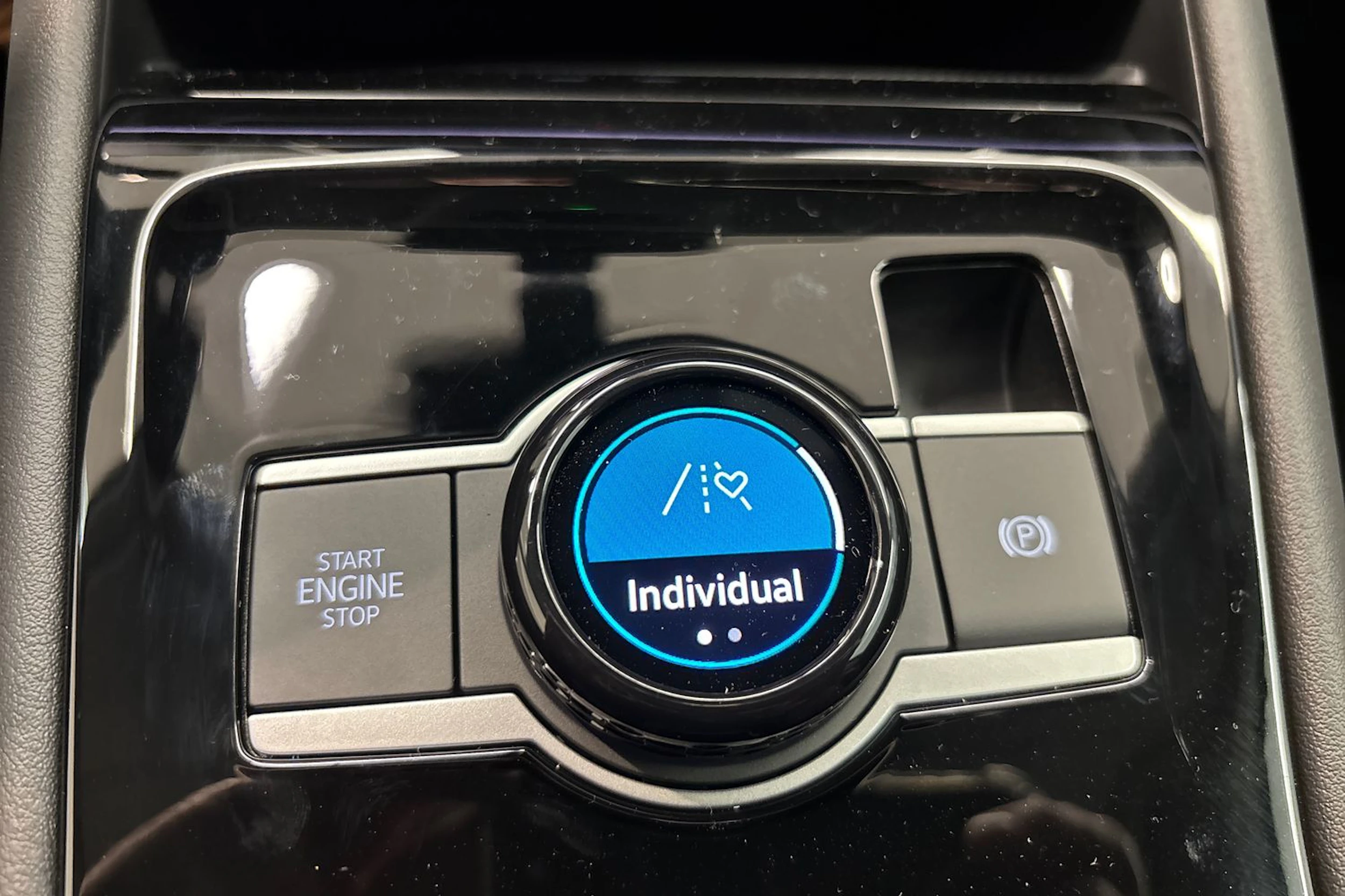 musta Volkswagen Tiguan 2026 kuva 18.