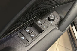 musta Volkswagen Tiguan 2026 kuva 25.