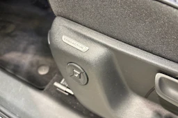 musta Volkswagen Tiguan 2026 kuva 27.