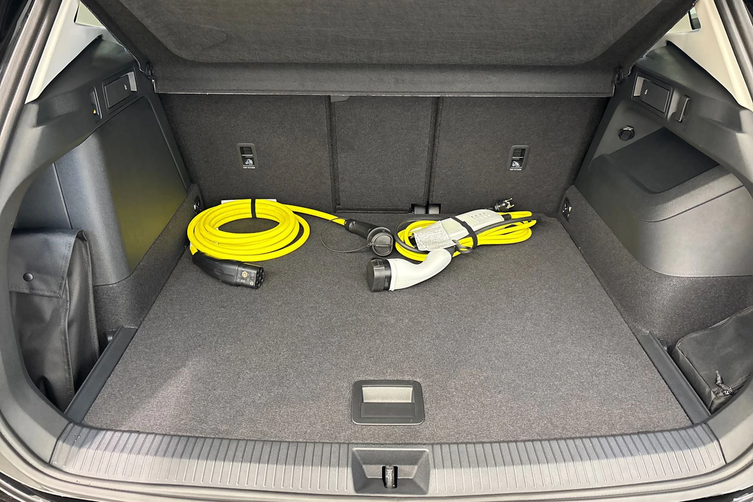 musta Volkswagen Tiguan 2026 kuva 32.