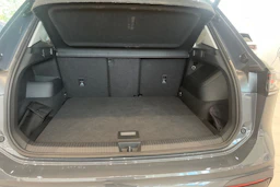 harmaa Volkswagen Tiguan 2026 kuva 11.