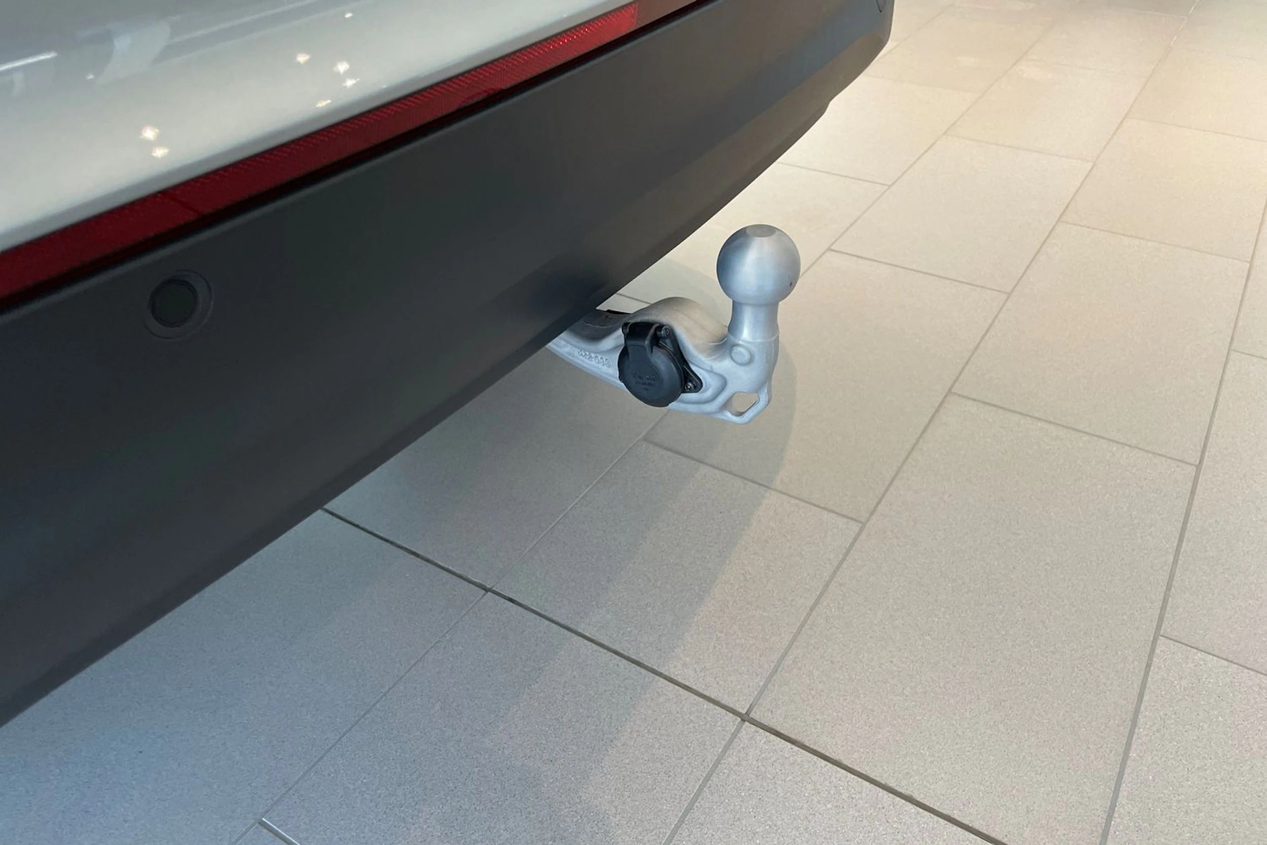 harmaa Volkswagen Tiguan 2026 kuva 11.