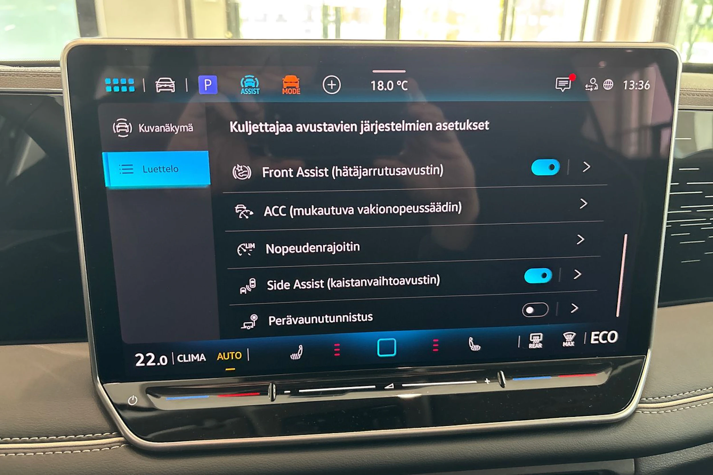 musta Volkswagen Tiguan 2026 kuva 15.