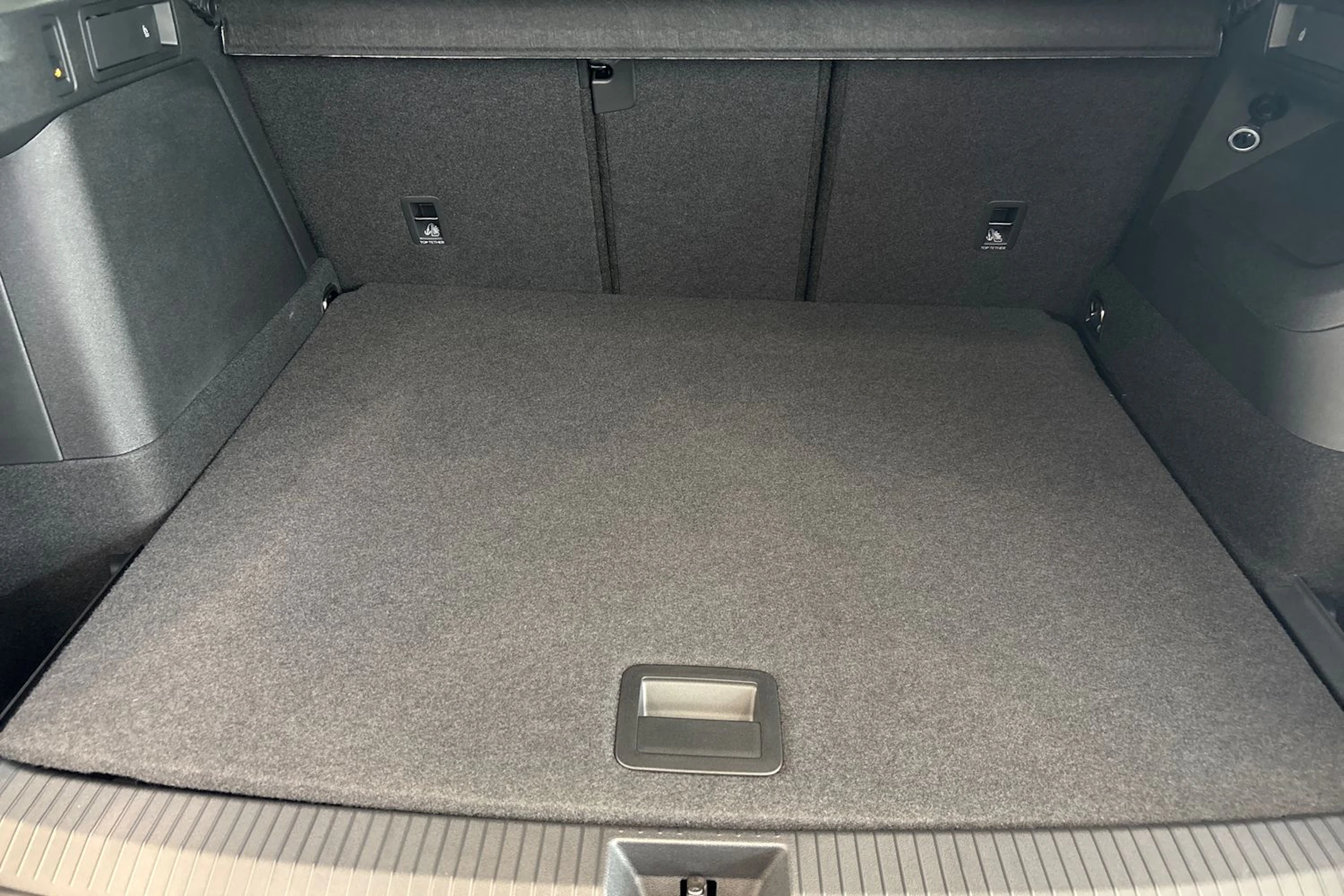 musta Volkswagen Tiguan 2026 kuva 20.