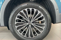 sininen Volkswagen Tiguan 2026 kuva 10.