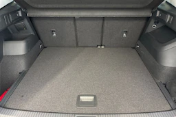 vihreä Volkswagen Tiguan 2026 kuva 15.