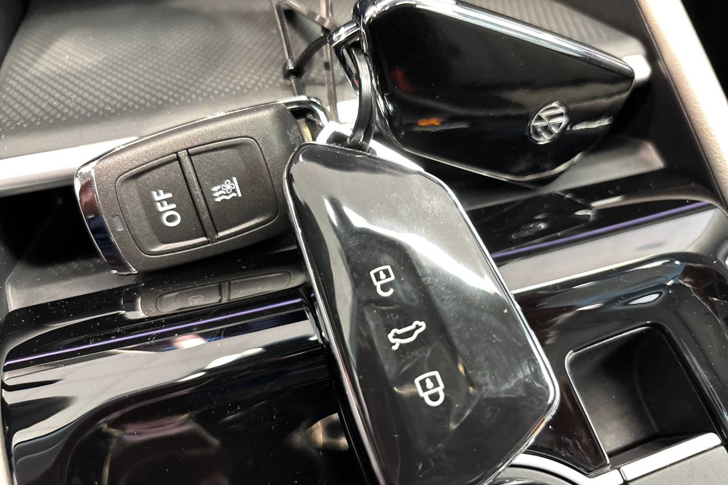 vihreä Volkswagen Tiguan 2026 kuva 38.