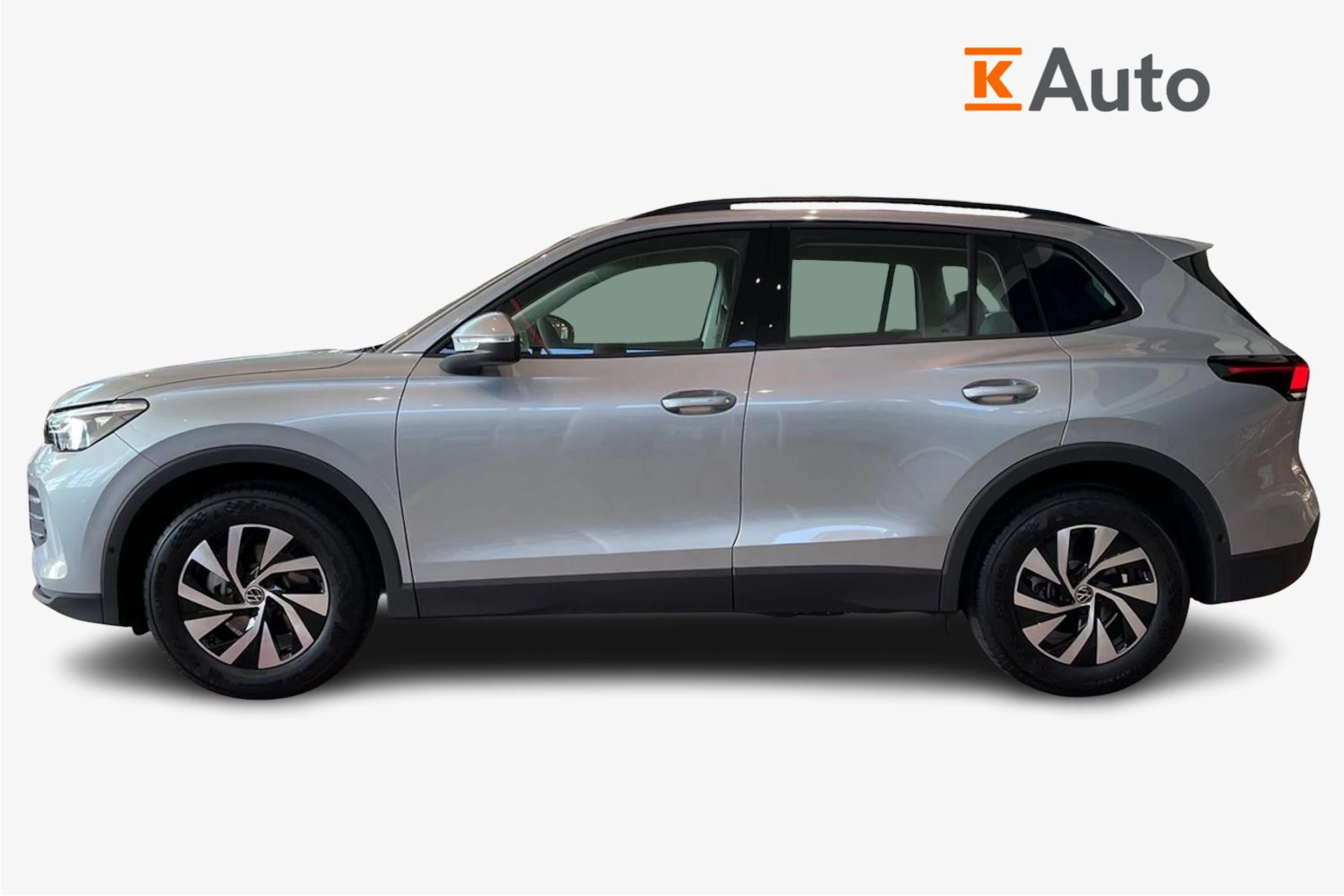 harmaa Volkswagen Tiguan 2026 kuva 5.