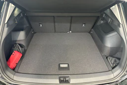 met. musta Volkswagen Tiguan 2026 kuva 19.