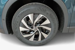 sininen Volkswagen Tiguan 2026 kuva 9.