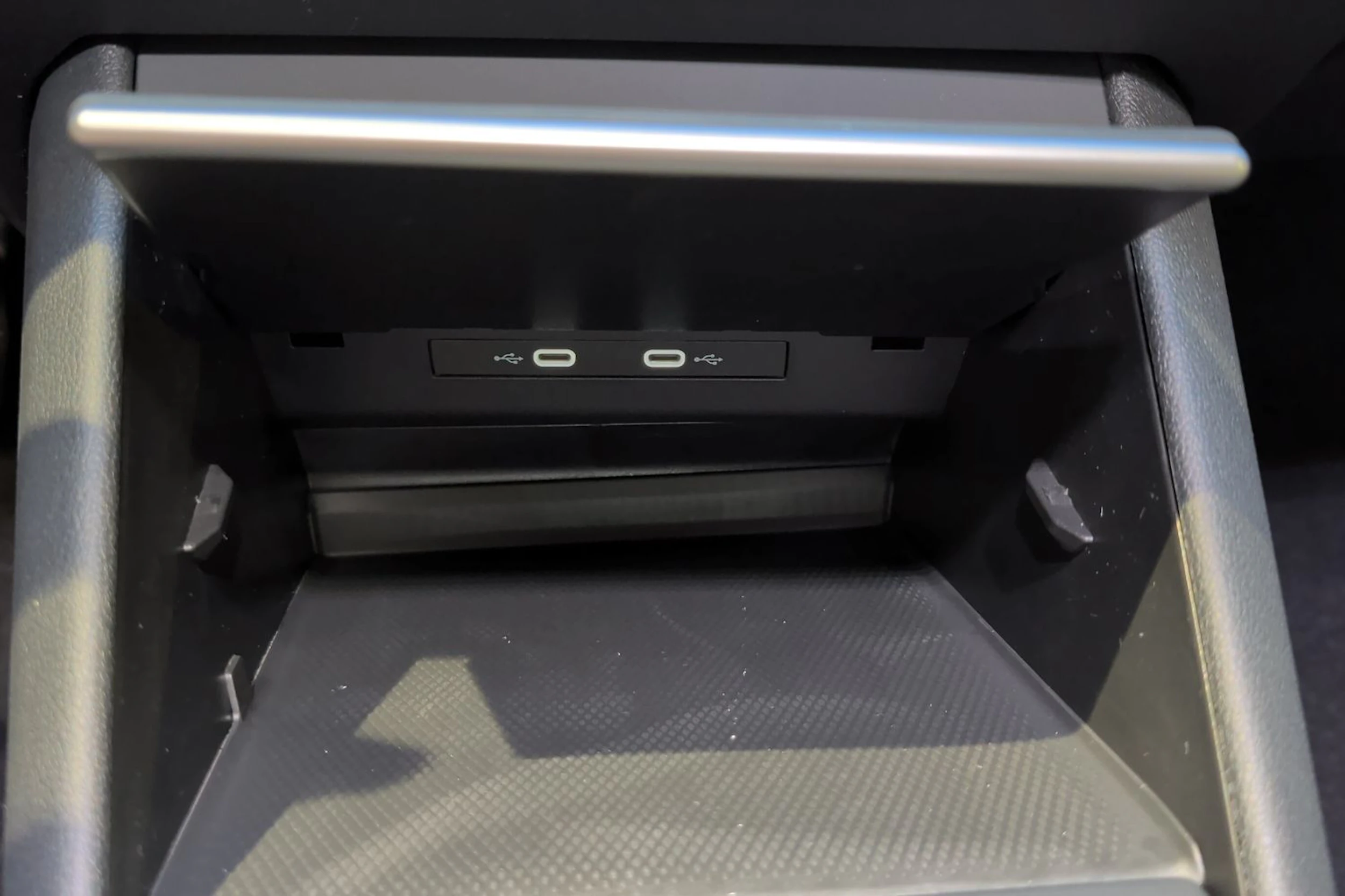 sininen Volkswagen Tiguan 2026 kuva 28.
