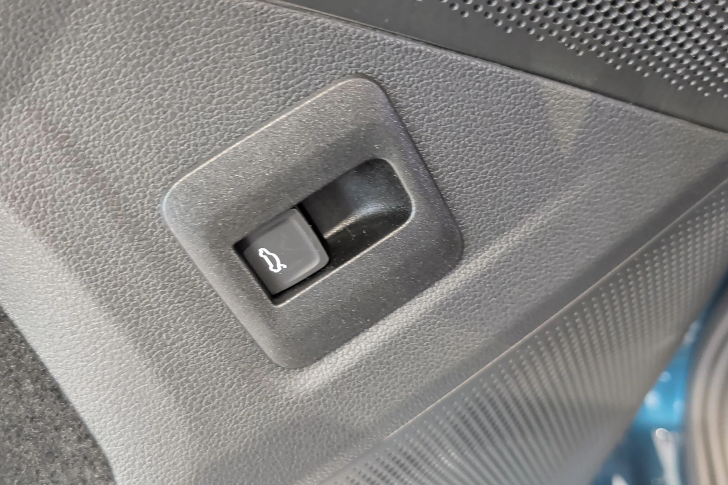 sininen Volkswagen Tiguan 2026 kuva 32.