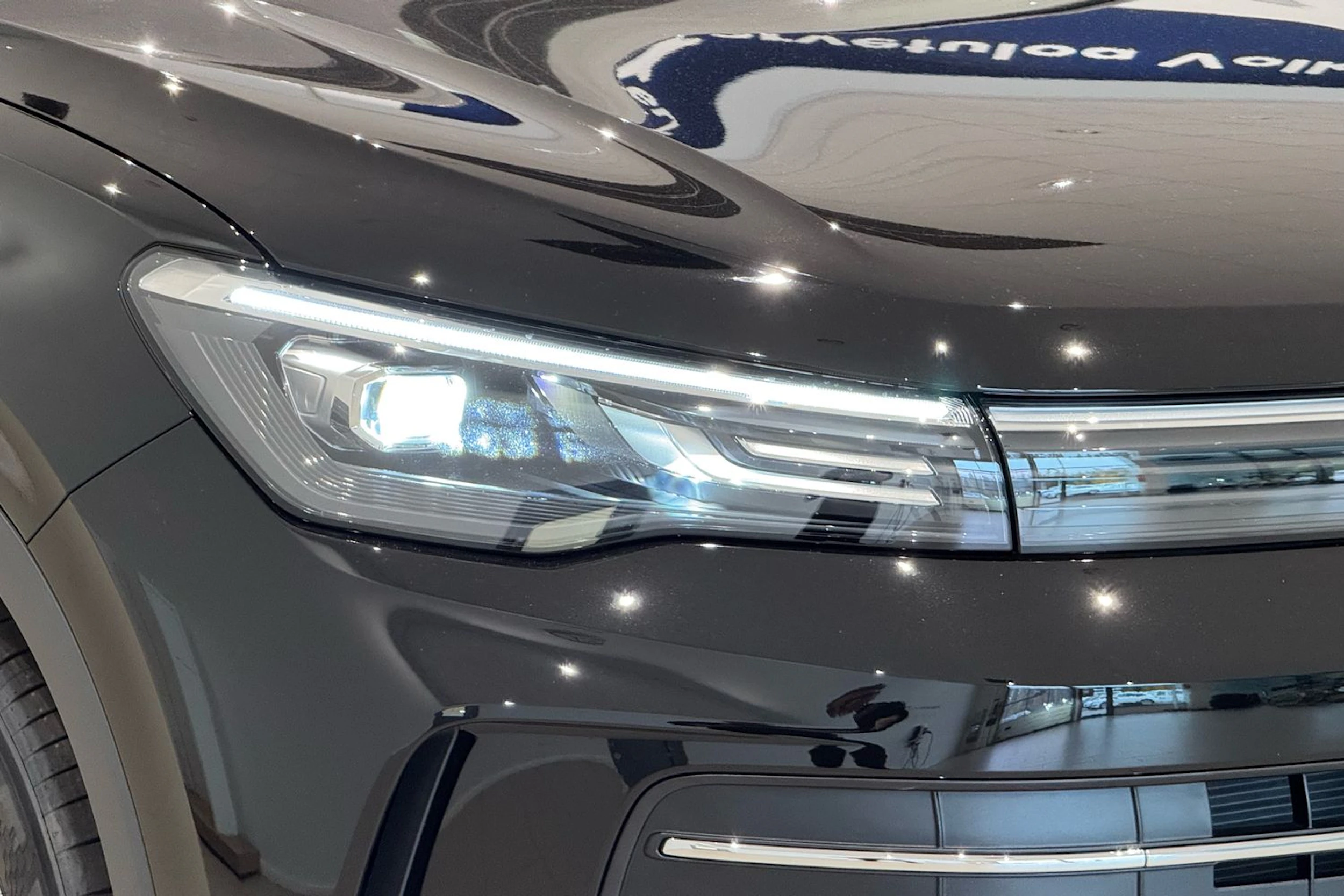 met. musta Volkswagen Tiguan 2026 kuva 10.