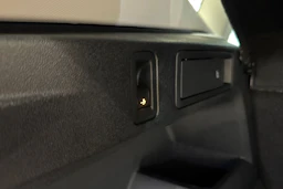 met. musta Volkswagen Tiguan 2026 kuva 13.