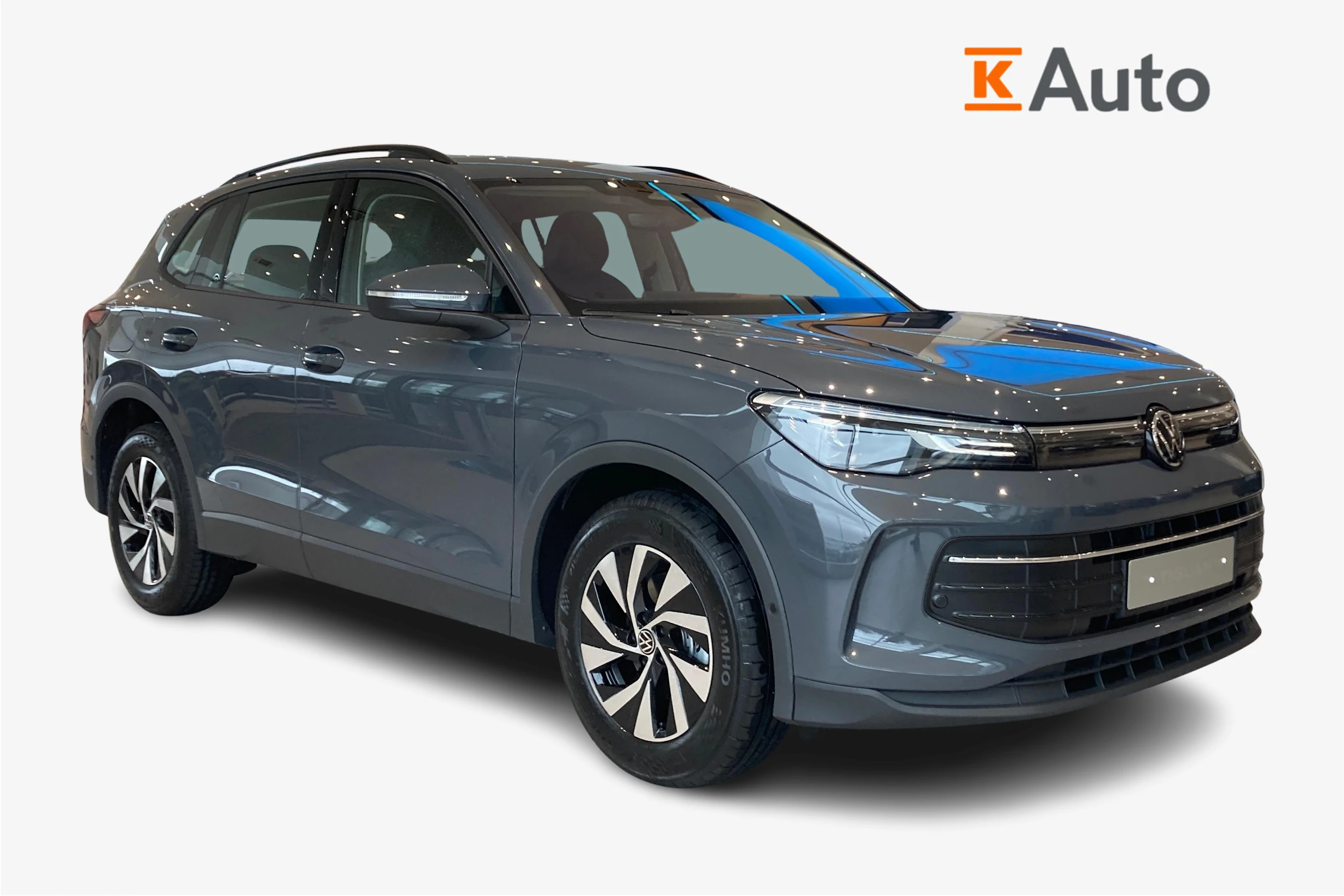 harmaa Volkswagen Tiguan 2026 kuva 1.