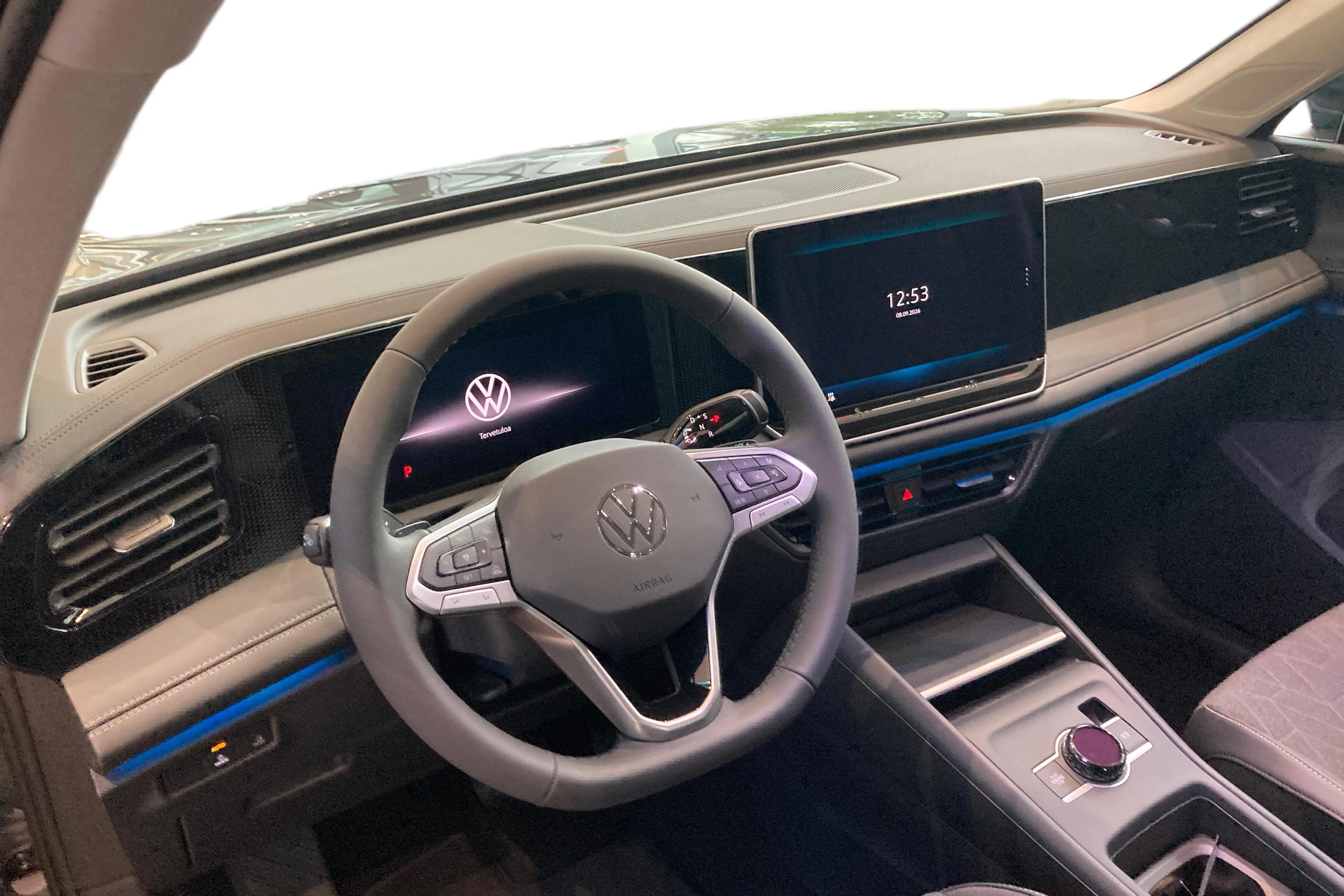 harmaa Volkswagen Tiguan 2026 kuva 6.