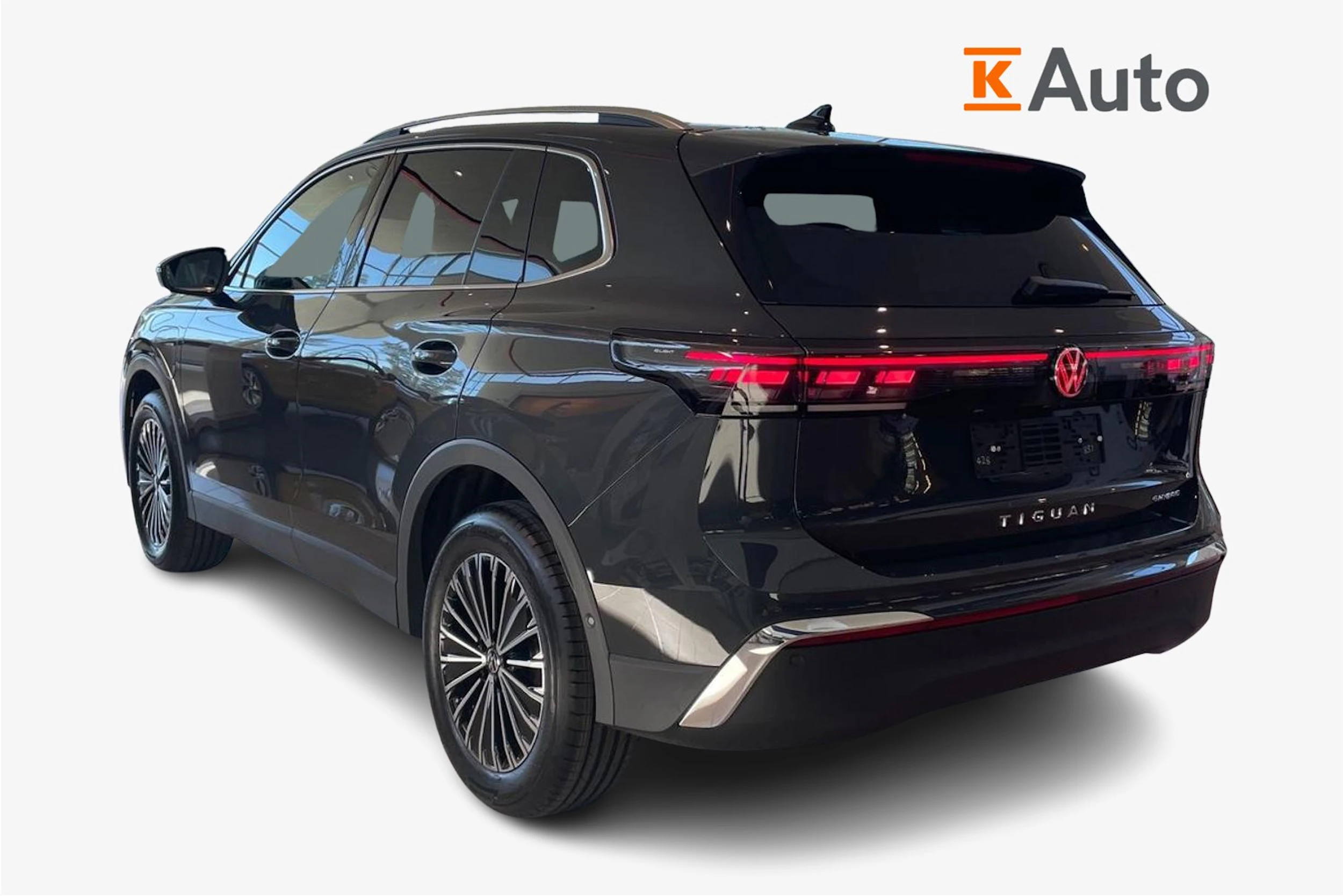 harmaa Volkswagen Tiguan 2026 kuva 2.