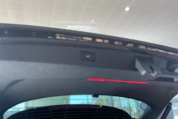harmaa Volkswagen Tiguan 2026 kuva 14.