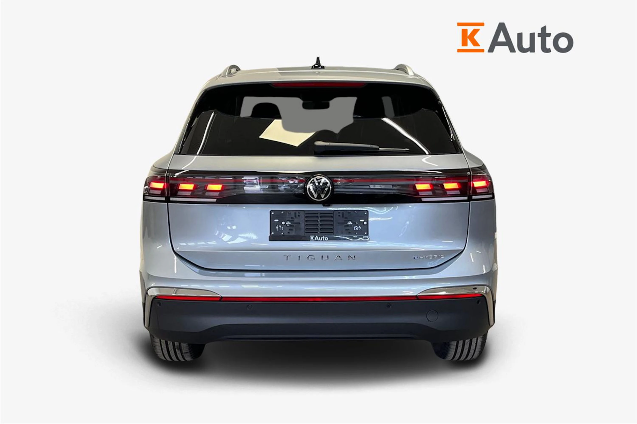 harmaa Volkswagen Tiguan 2026 kuva 3.