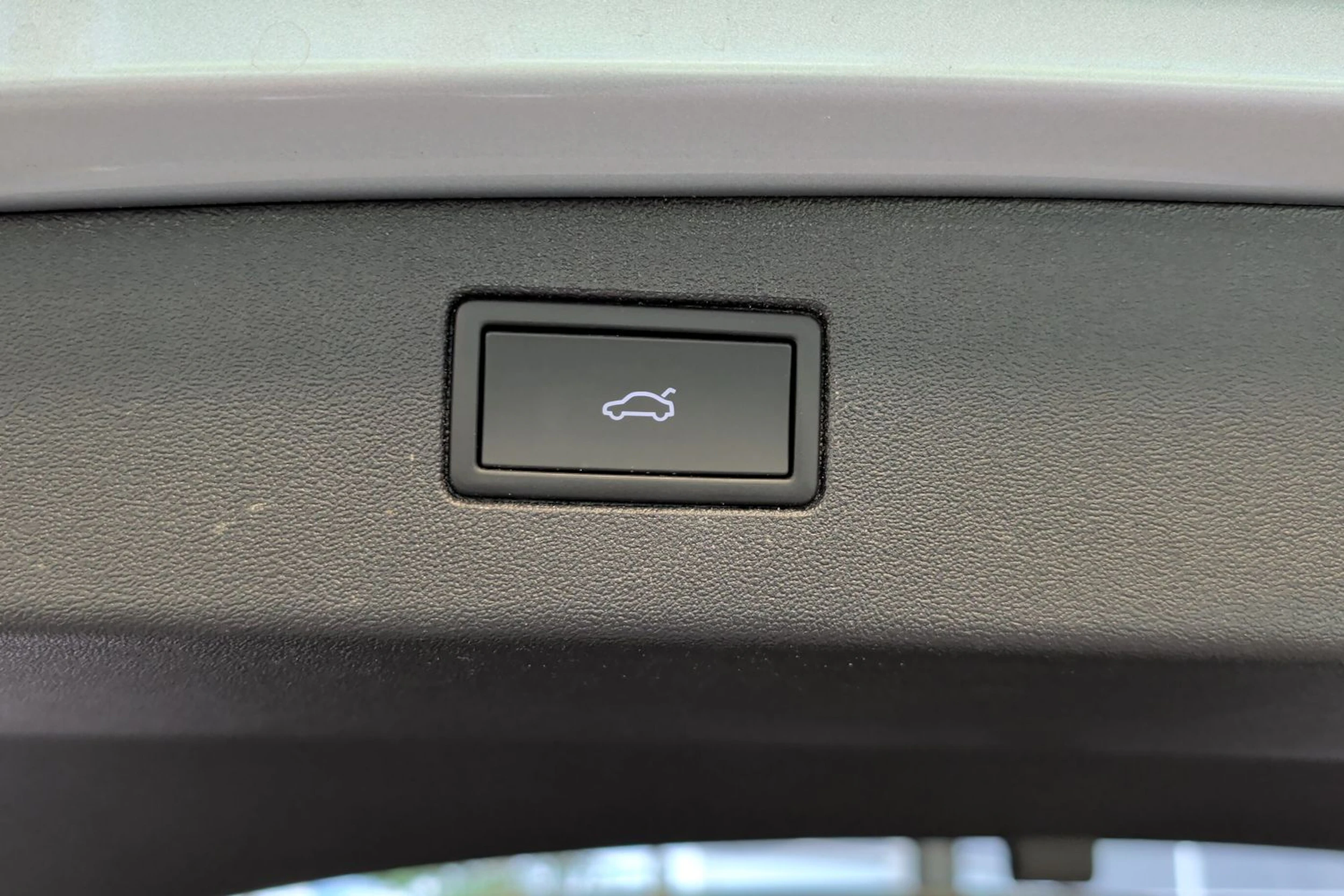 harmaa Volkswagen Tiguan 2026 kuva 12.