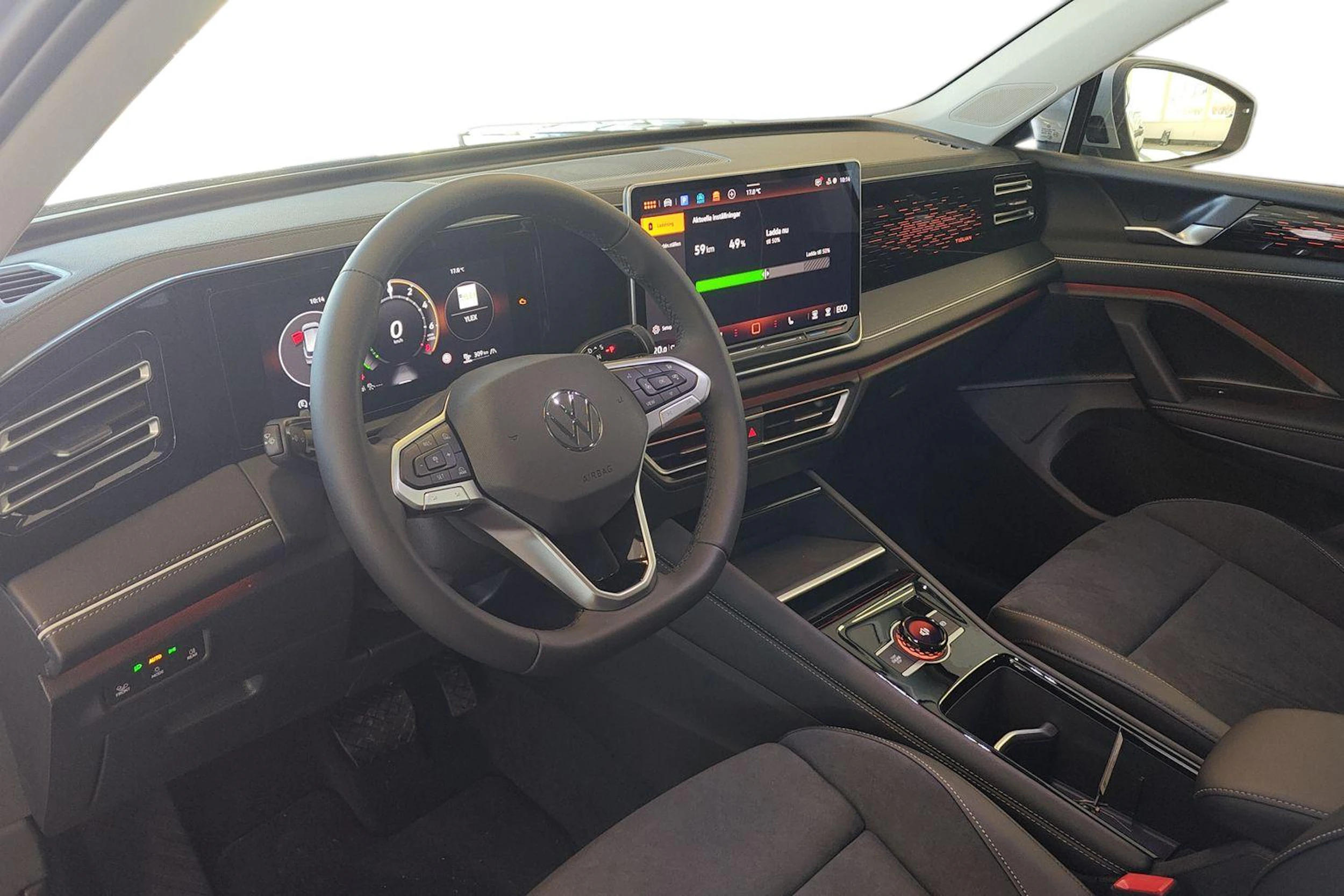 harmaa Volkswagen Tiguan 2026 kuva 6.