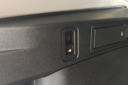 harmaa Volkswagen Tiguan 2026 kuva 11.