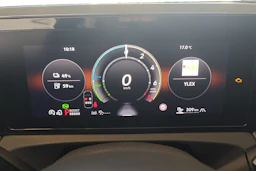 harmaa Volkswagen Tiguan 2026 kuva 18.