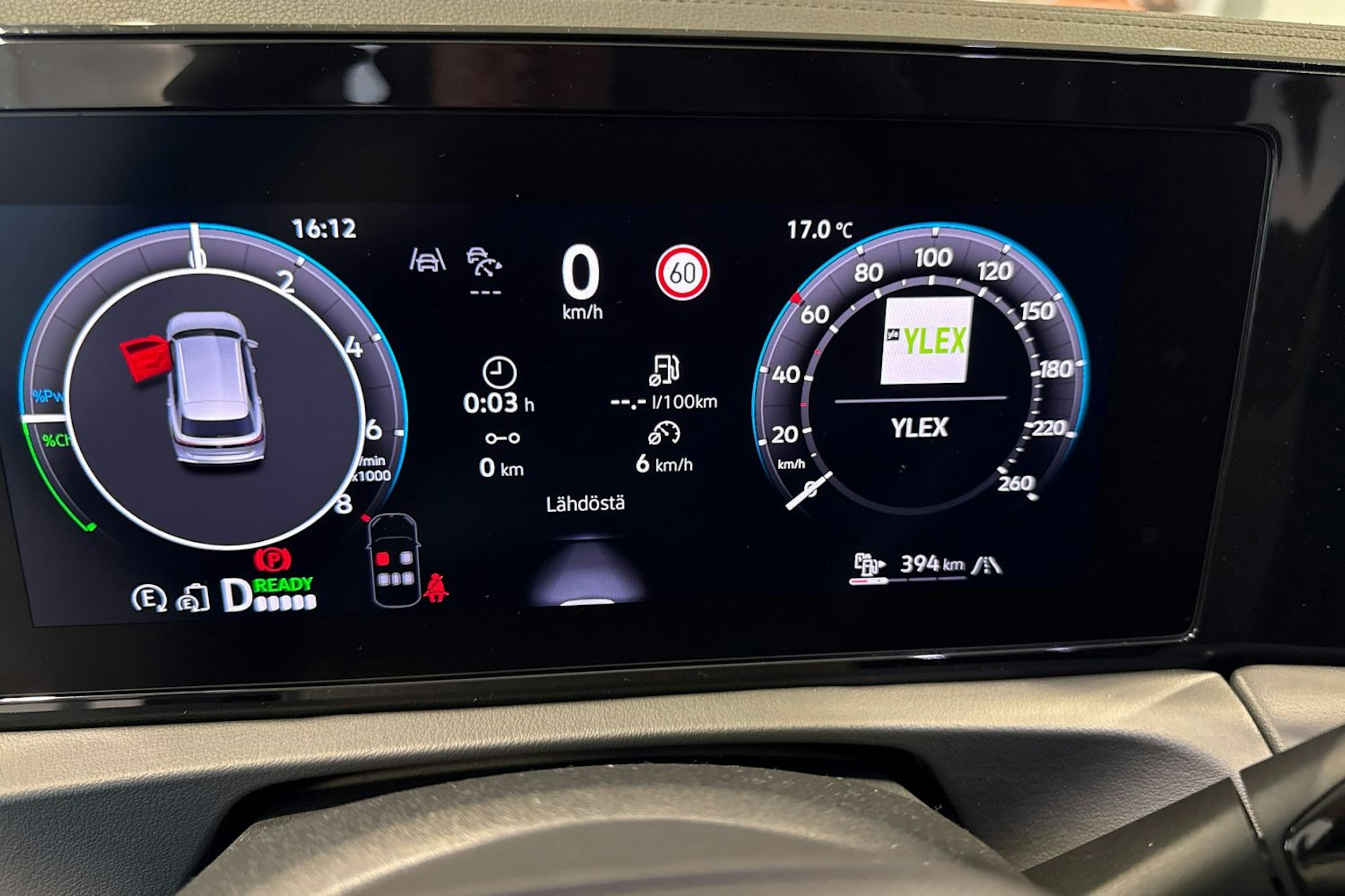 valkoinen Volkswagen Tiguan 2026 kuva 16.