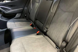 harmaa Volkswagen Tiguan 2026 kuva 8.